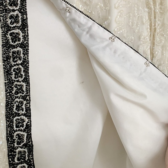 Vintage Ivory Black Sequined Beaded Embroidered Silk Dress Blazer Jacker Small - Picture 11 of 11